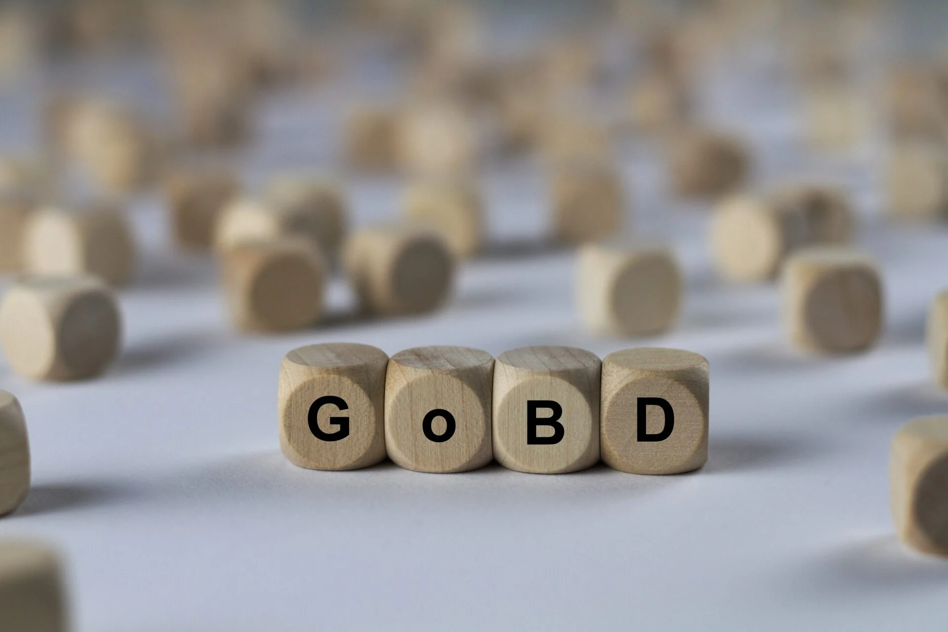 GoBD-Anforderungen im Handwerk Würfel mit Buchstaben als Symbol für GoBD-Anforderungen